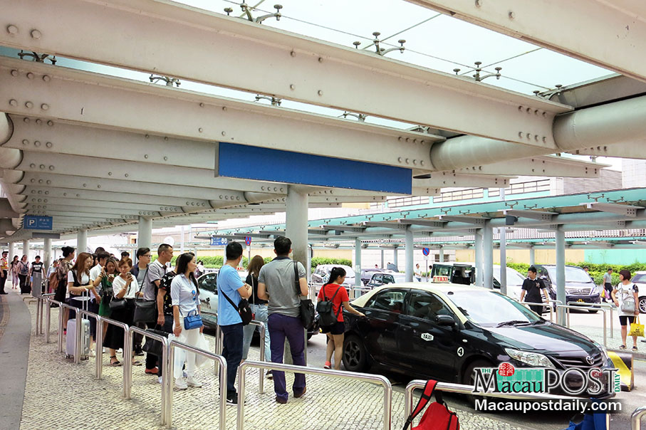 Draft of new taxi regulation complete: transport chief 