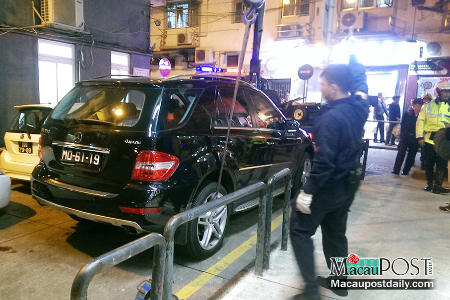 Elderly woman run over by car – dies  