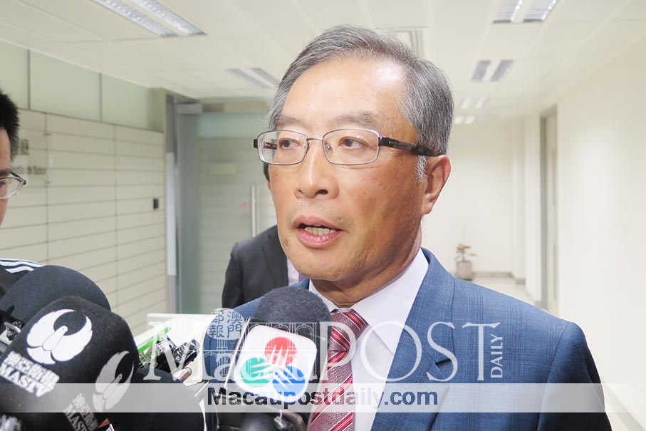 Council backs temporary housing on new plots