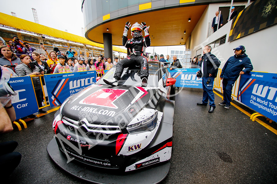 Huff takes record-breaking 9th Macau win