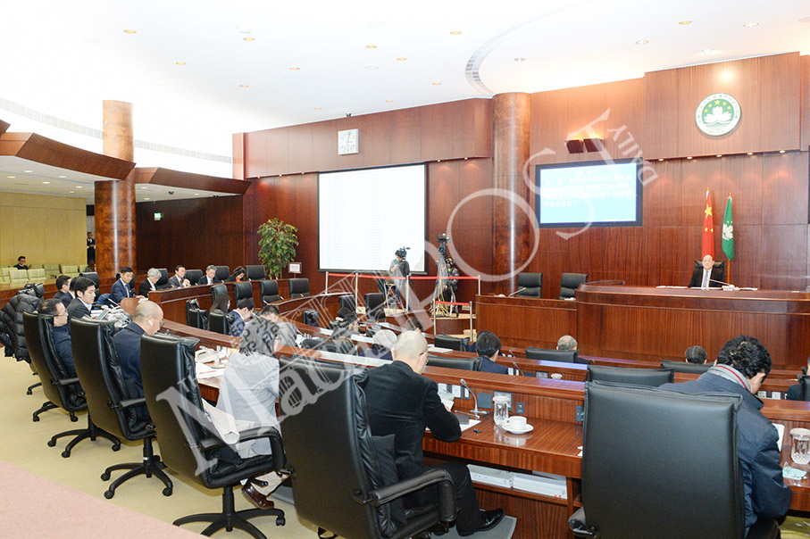 Tam doubts feasibility of health insurance system