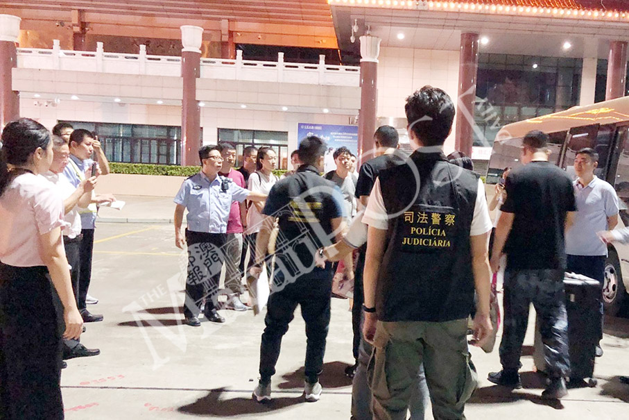7 nabbed in crackdown on illegal football betting: police
