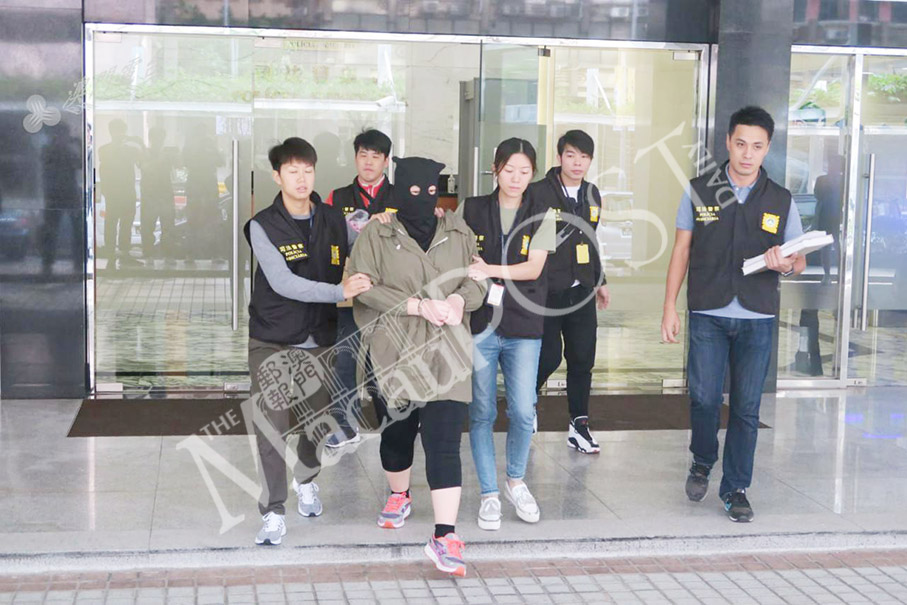 Thai nabbed for setting fire  outside superior’s flat