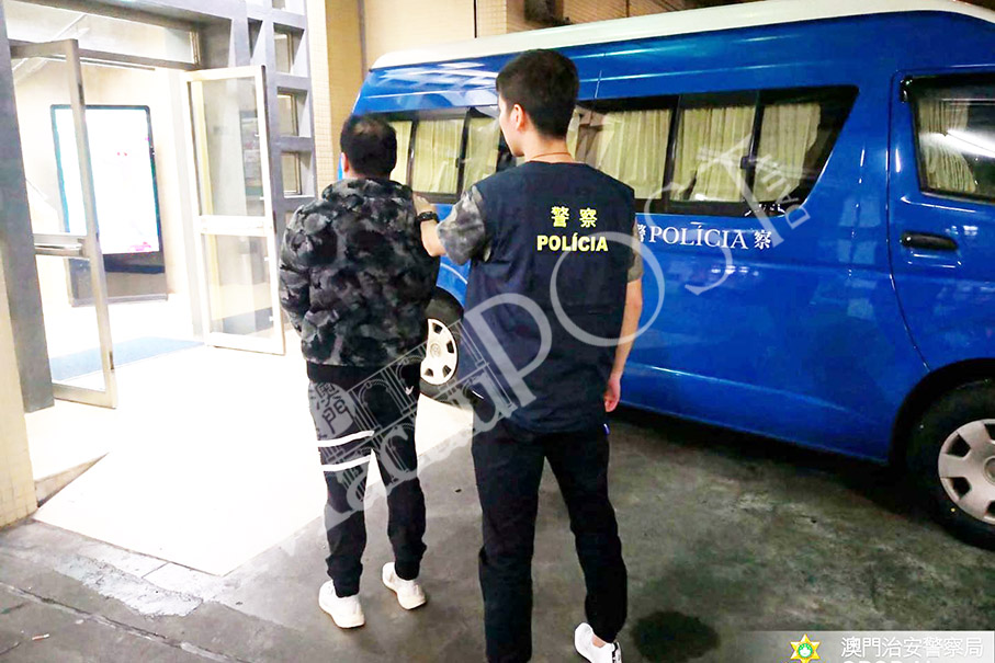 Peeping Tom caught in women’s toilet: police