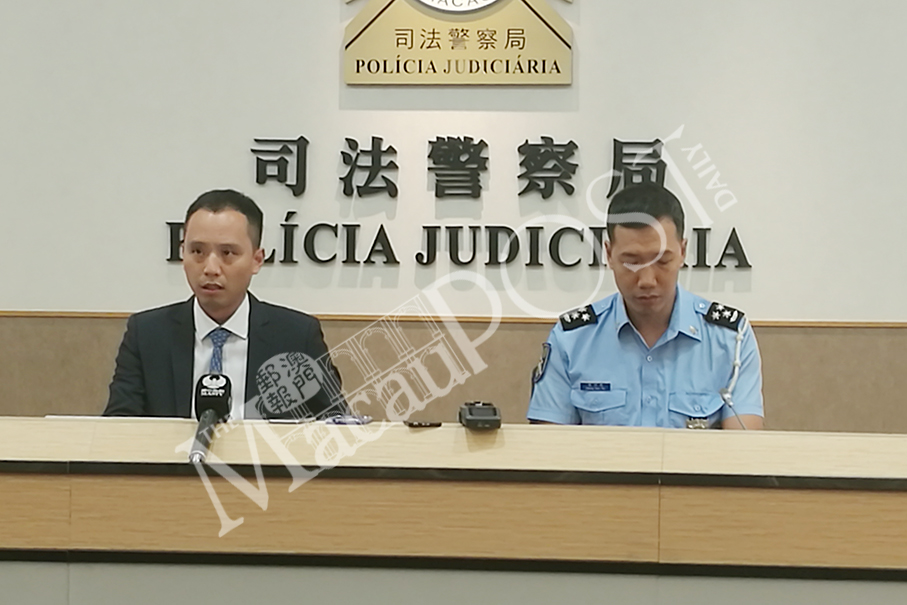 Teen loses 14,120 patacas in credit-for-sex scam: police