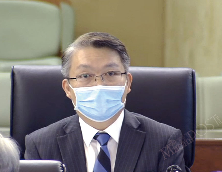 Lawmakers pass minimum wage bill, excluding maids, disabled