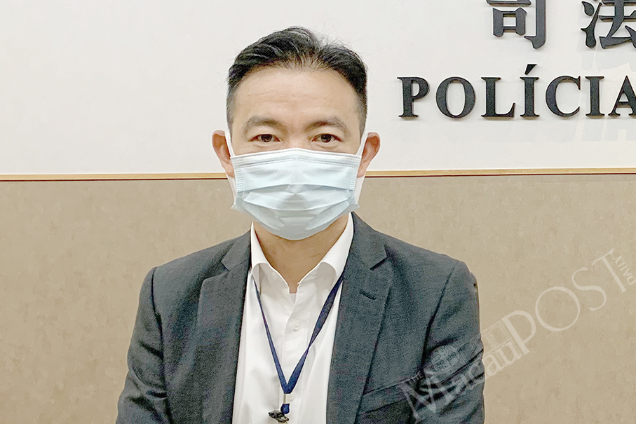 Jobless man cheats childhood friend out of 2 million patacas: police