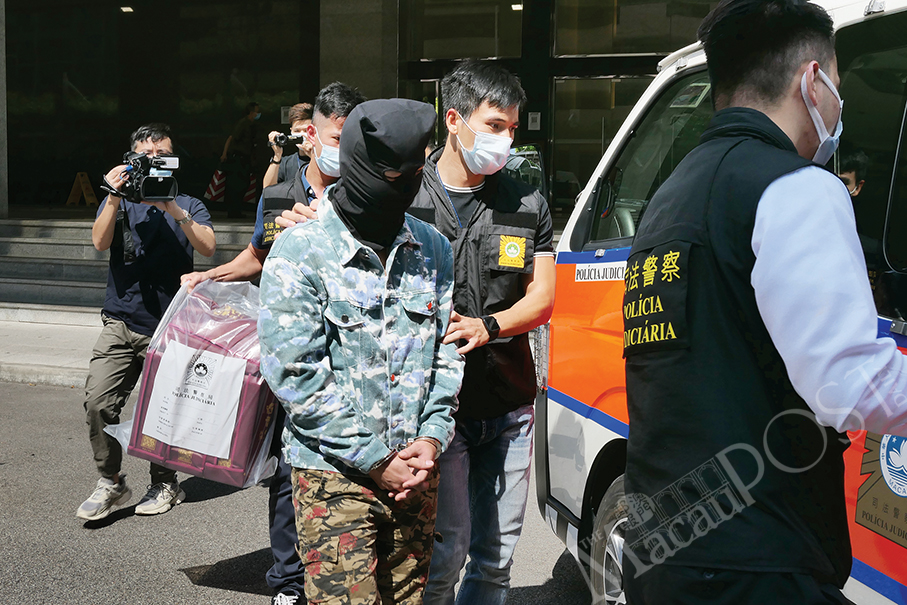 Man embezzles friend’s 7 Scotch whisky bottles, reselling them for 100,000 patacas