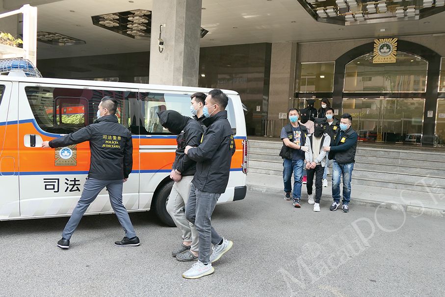 Police nab 3 Vietnamese, local in drug bust 