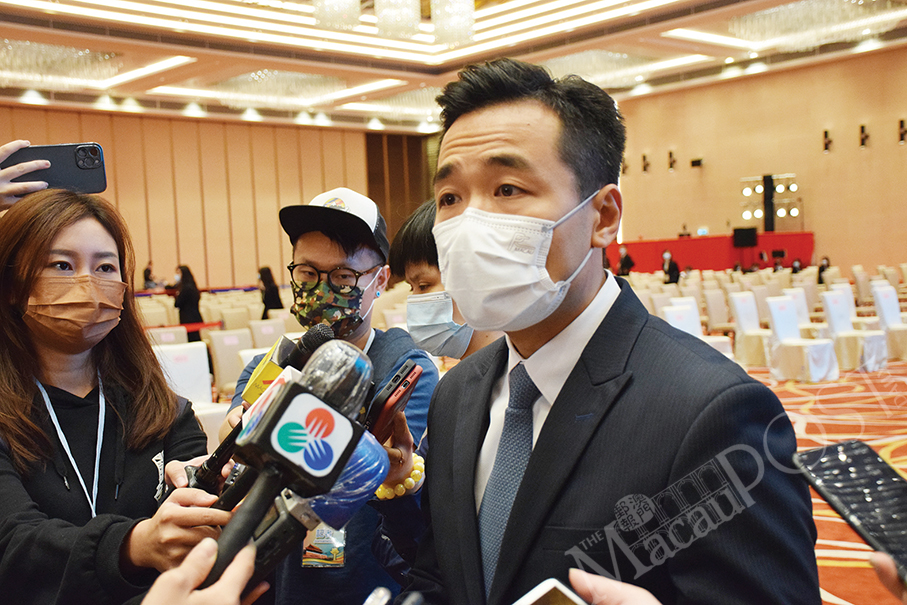 Macau requests AstraZeneca suspend delivering jabs: health chief