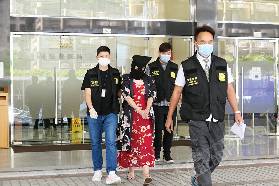 Businesswoman steals HK$200,000 from chef dabbling in forex deals: PJ 