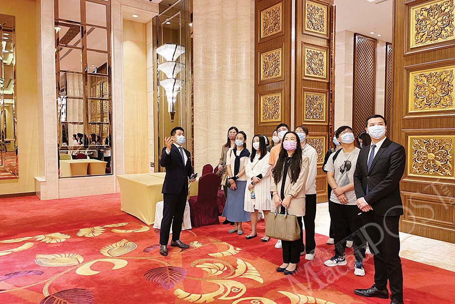 GEG organises property tours for university students