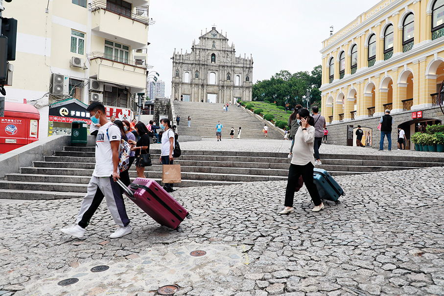 Single-day visitor arrivals reach over 25,000 on Friday: MGTO