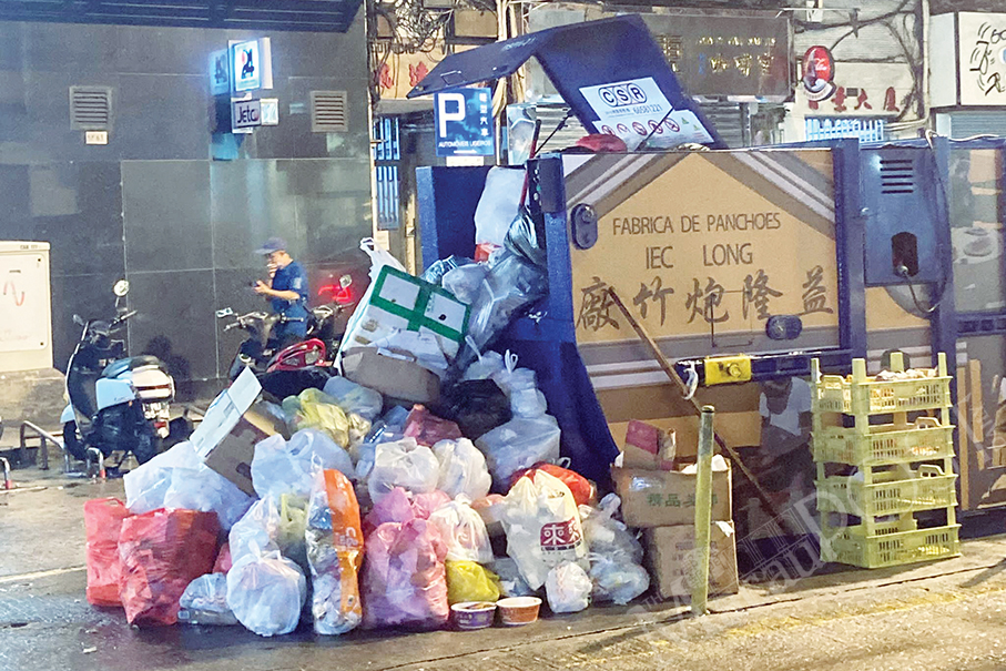 All storm-warning signals down, ‘Chaba’ spares Macau  