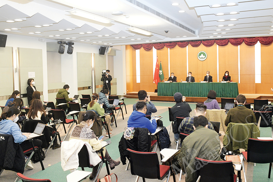 Ho inks new concession contracts with 6 incumbent gaming operators