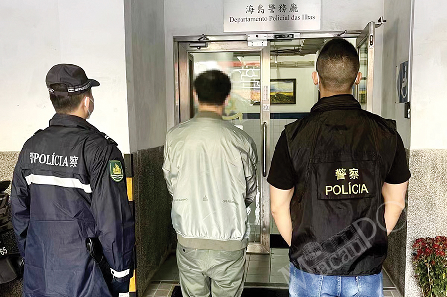 Man hides camera in bag to film men changing clothes in locker room  