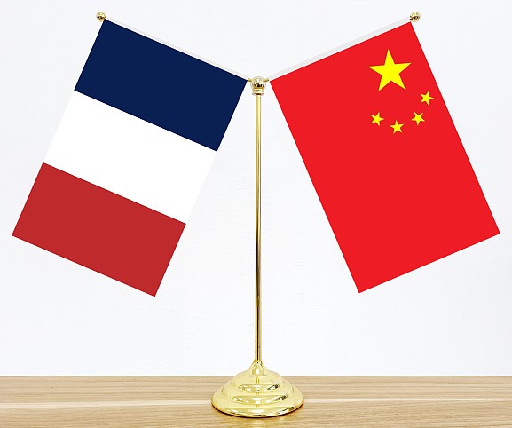 Li Qiang puts forward 3-point proposal on deepening China-France cooperation