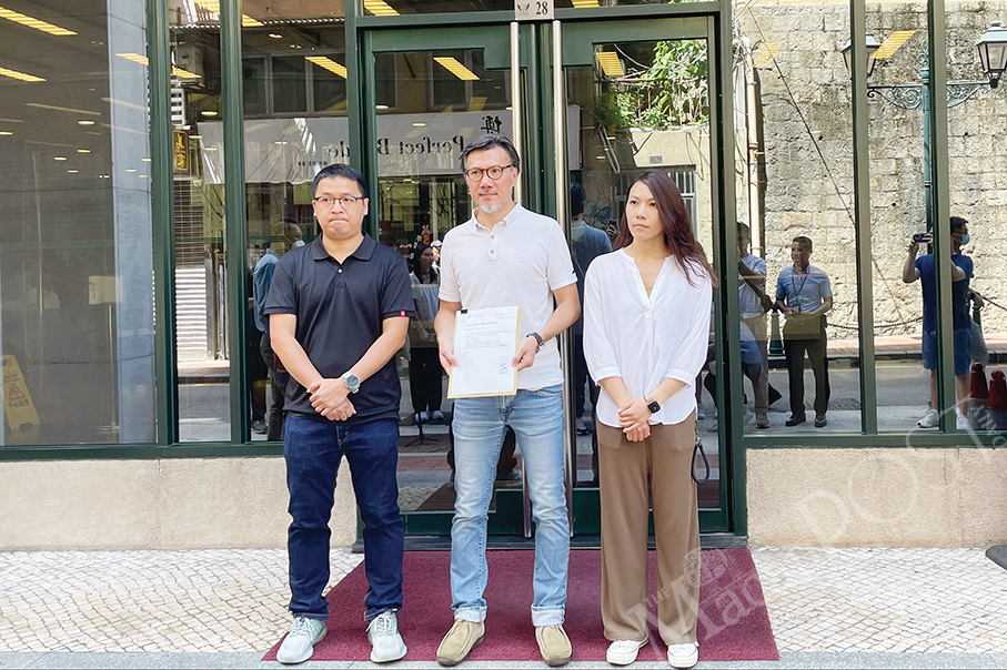 Nearly 9,000 sign petition against new Kun Iam statue