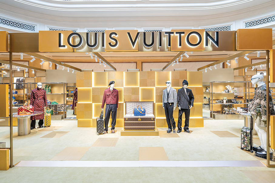 Louis Vuitton pop-up opens in Shoppes at Four Seasons