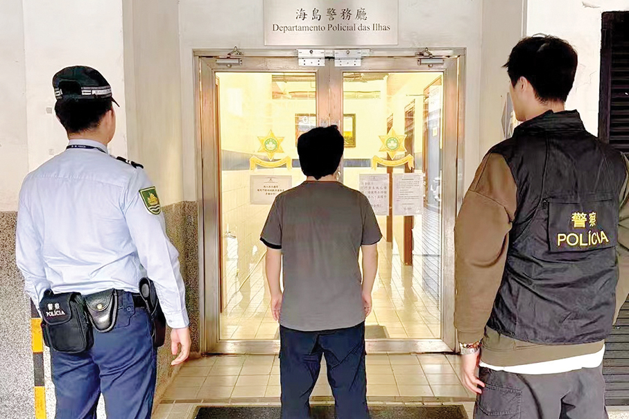 Mainlander sexually harasses 3 women in hotel: police