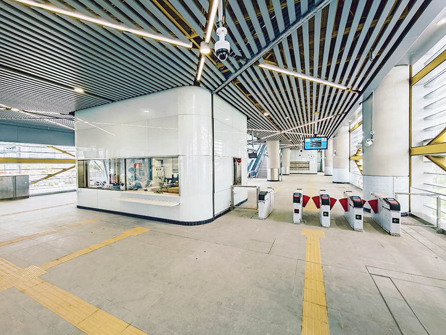 LRT daily passenger average drops to 12,000 last month