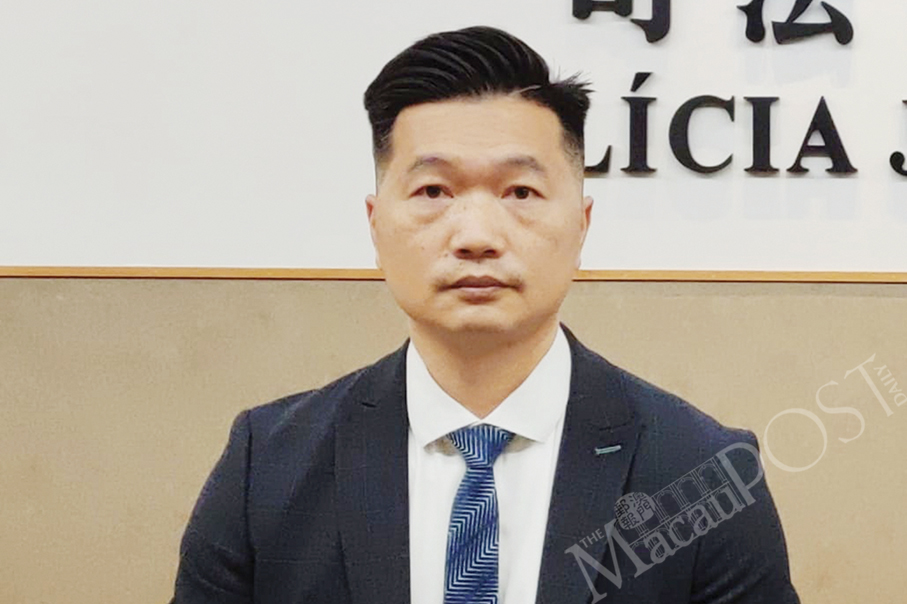 3 Filipinas cheat 7 compatriots in job scam: police 