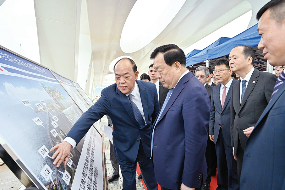 Xia conveys President Xi’s care  for Macau compatriots