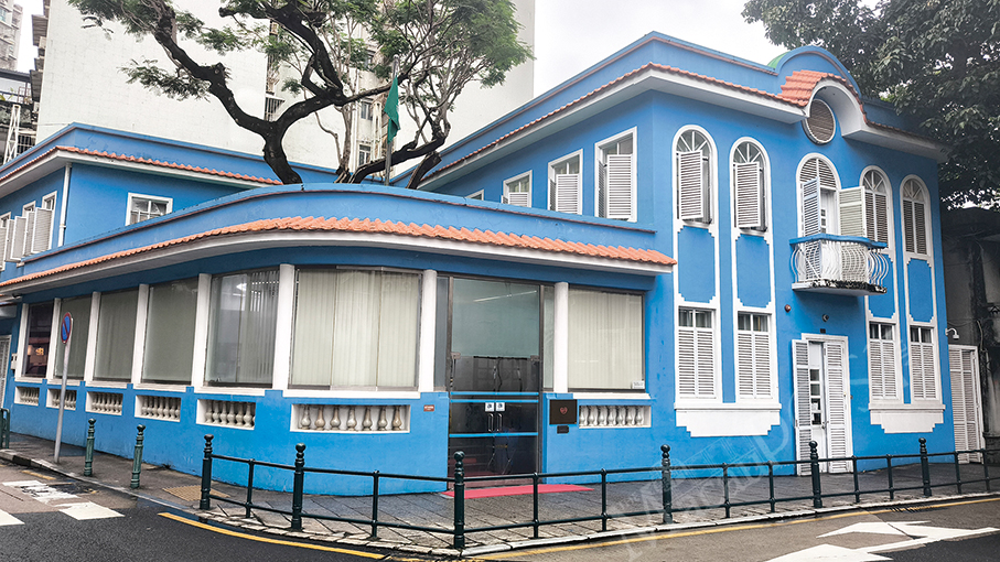 Govt raises caregiver subsidy to 2,400 patacas per month